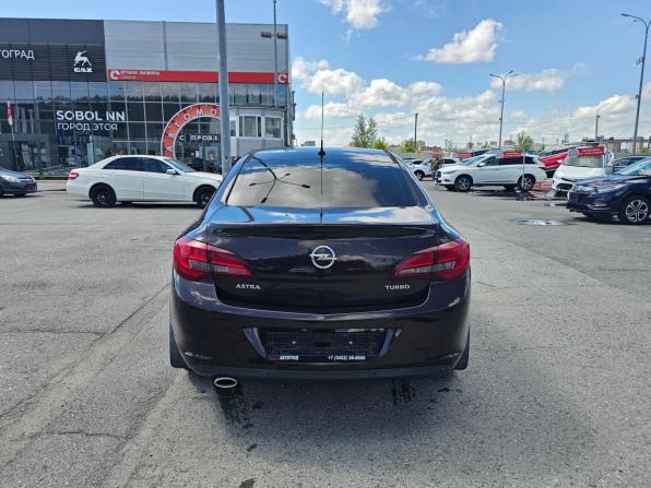 Opel Astra J Рестайлинг с пробегом 2014 года, цена 849 995 рублей, 83796 км, седан, Автокод Объявления
