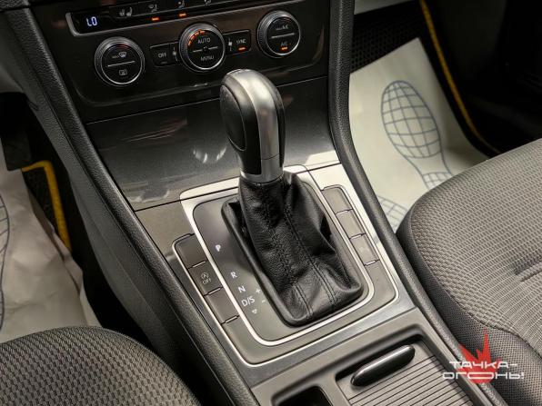 Volkswagen Golf VII Рестайлинг с пробегом 2018 года, цена 1 788 000 рублей, 113000 км, хэтчбек, Автокод Объявления
