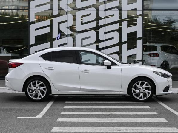 Mazda 3 III (BM) с пробегом 2014 года, цена 1 500 000 рублей, 60078 км, седан, Автокод Объявления