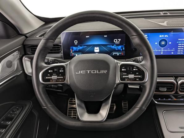 JETOUR X70+ I Рестайлинг с пробегом 2023 года, цена 2 150 000 рублей, 35104 км, внедорожник, Автокод Объявления