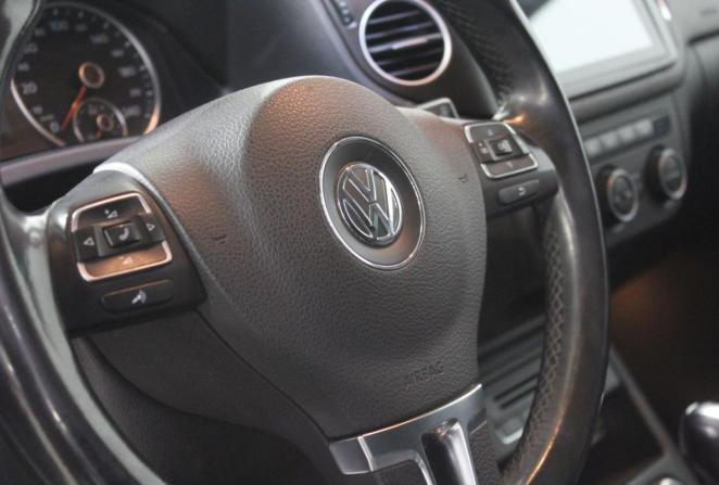 Volkswagen Tiguan I Рестайлинг с пробегом 2016 года, цена 1 565 000 рублей, 244803 км, внедорожник, Автокод Объявления