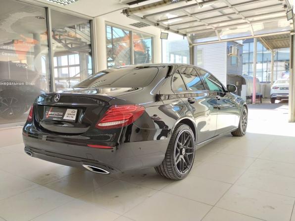 Mercedes-Benz E-Класс V (W213 S213 C238) с пробегом 2017 года, цена 2 800 000 рублей, 276325 км, седан, Автокод Объявления