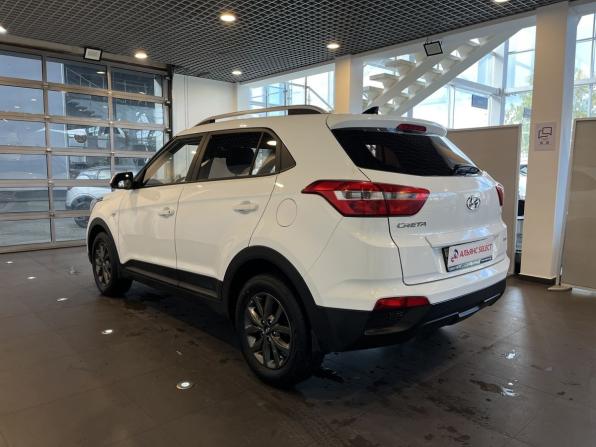 Hyundai Creta I Рестайлинг с пробегом 2020 года, цена 1 860 000 рублей, 195465 км, внедорожник, Автокод Объявления