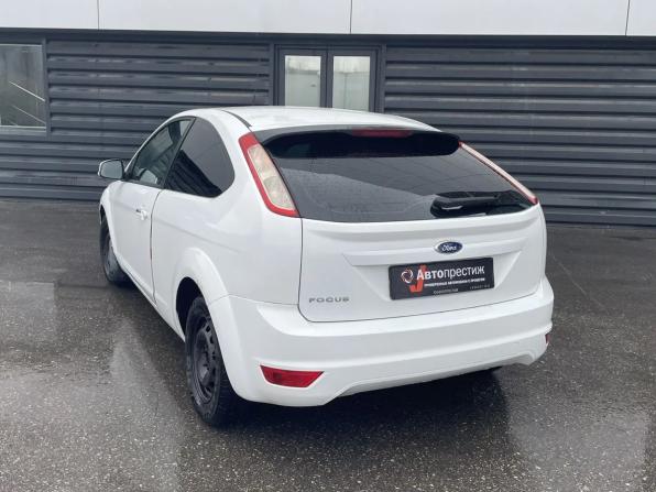 Ford Focus II Рестайлинг с пробегом 2011 года, цена 475 000 рублей, 218778 км, хэтчбек, Автокод Объявления