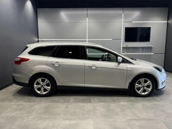 Ford Focus III с пробегом 2012 года, цена 715 700 рублей, 210000 км, универсал, Автокод Объявления