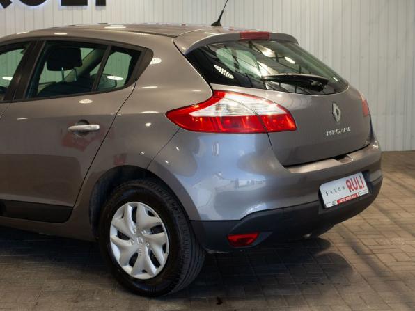 Renault Megane III Рестайлинг с пробегом 2013 года, цена 905 000 рублей, 159390 км, хэтчбек, Автокод Объявления