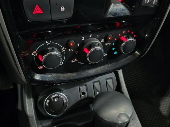 Nissan Terrano III (D10) с пробегом 2021 года, цена 1 670 000 рублей, 77557 км, внедорожник, Автокод Объявления