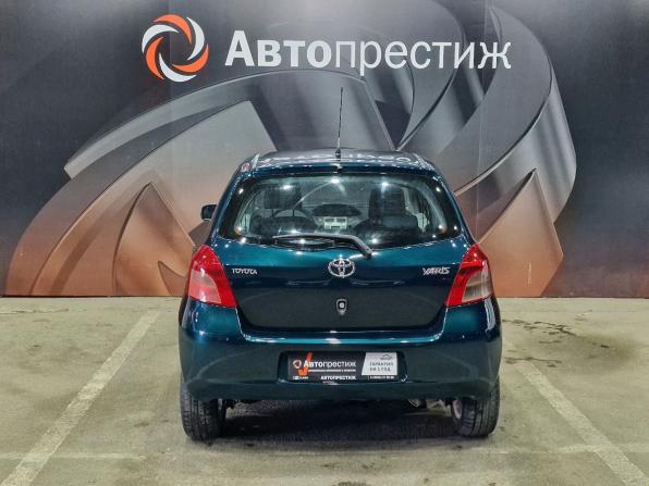 Toyota Yaris II с пробегом 2006 года, цена 470 000 рублей, 230033 км, хэтчбек, Автокод Объявления