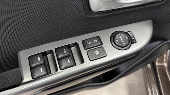 Kia Rio III Рестайлинг с пробегом 2016 года, цена 980 000 рублей, 198354 км, седан, Автокод Объявления