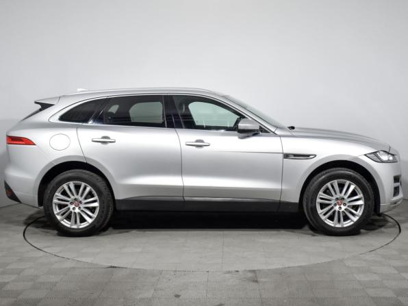 Jaguar F-Pace I с пробегом 2017 года, цена 2 125 000 рублей, 117753 км, внедорожник, Автокод Объявления