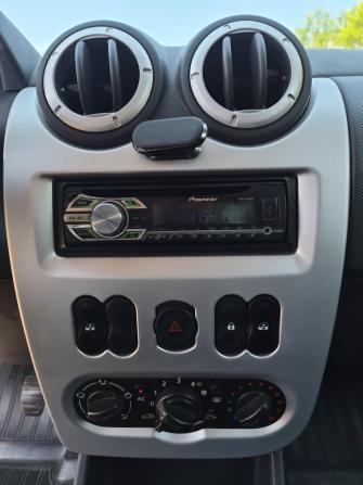 Renault Sandero I с пробегом 2012 года, цена 595 000 рублей, 238651 км, хэтчбек, Автокод Объявления