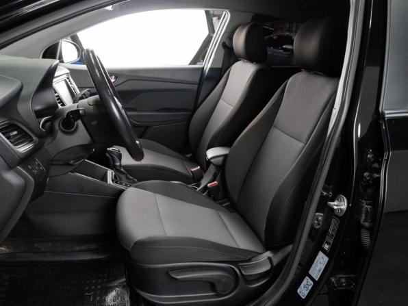 Hyundai Solaris II с пробегом 2018 года, цена 1 429 000 рублей, 69550 км, седан, Автокод Объявления