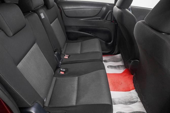 Toyota Sienta II Рестайлинг с пробегом 2020 года, цена 1 299 000 рублей, 103000 км, компактвэн, Автокод Объявления