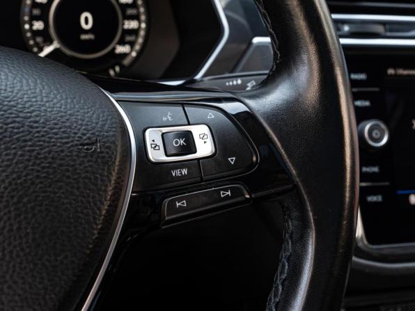 Volkswagen Tiguan II с пробегом 2018 года, цена 2 630 000 рублей, 133869 км, внедорожник, Автокод Объявления