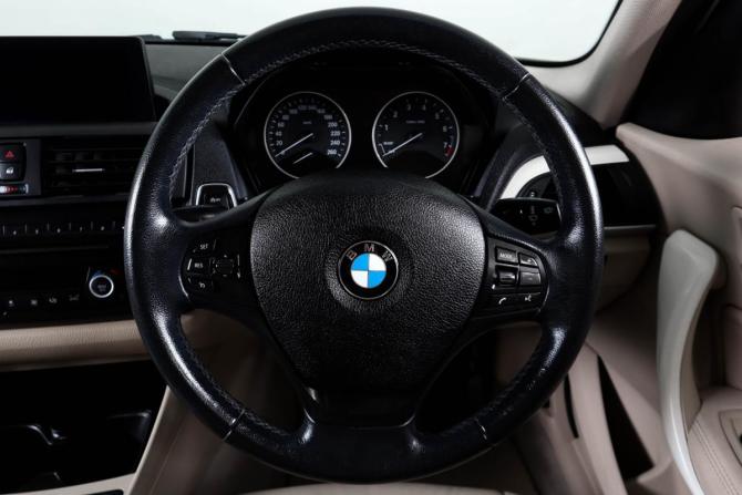 BMW 1 серии II (F20/F21) с пробегом 2013 года, цена 1 479 000 рублей, 117900 км, хэтчбек, Автокод Объявления