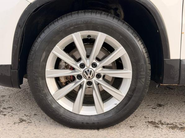 Volkswagen Tiguan I Рестайлинг с пробегом 2011 года, цена 849 000 рублей, 218458 км, внедорожник, Автокод Объявления