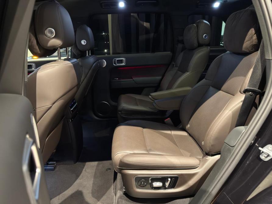 Li Auto (Lixiang) L9 I Тюмень  - изображение 13