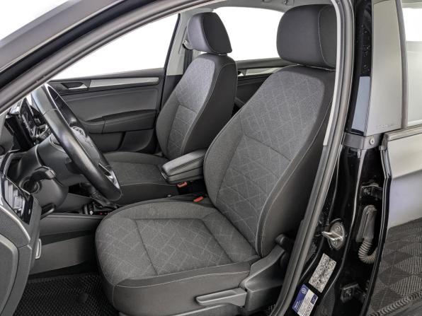 Volkswagen Polo VI с пробегом 2021 года, цена 1 720 000 рублей, 78722 км, лифтбек, Автокод Объявления