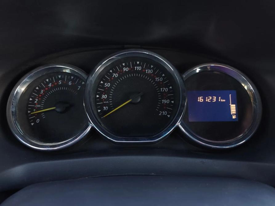 Renault Sandero II Санкт-Петербург  - изображение 13