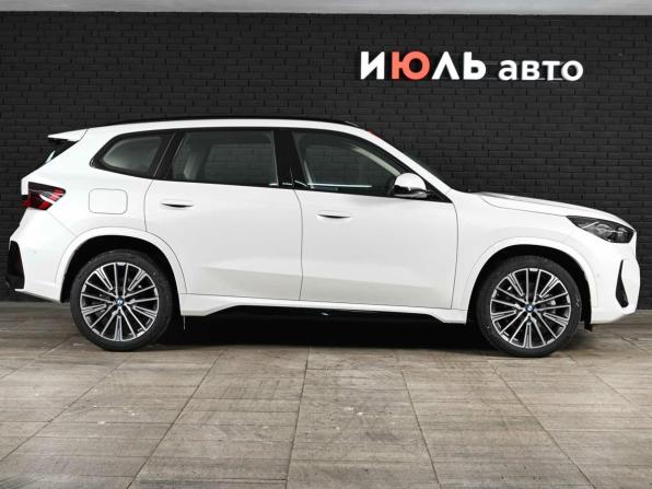 BMW X1 III (U11/U12) с пробегом 2025 года, цена 5 680 000 рублей, 72 км, внедорожник, Автокод Объявления
