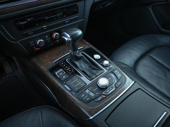 Audi A6 IV (C7) с пробегом 2011 года, цена 1 249 000 рублей, 247573 км, седан, Автокод Объявления