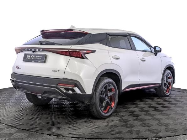 Omoda C5 I Рестайлинг с пробегом 2024 года, цена 2 040 000 рублей, 33931 км, внедорожник, Автокод Объявления