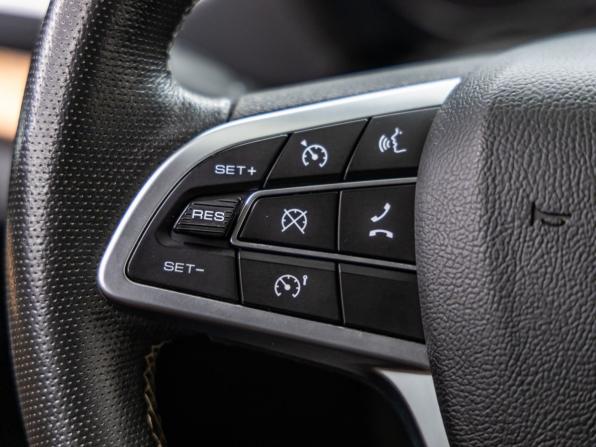 Lada (ВАЗ) Vesta I Рестайлинг (NG) с пробегом 2023 года, цена 1 378 000 рублей, 69317 км, универсал, Автокод Объявления