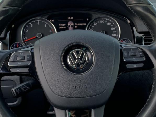 Volkswagen Touareg II Рестайлинг с пробегом 2017 года, цена 3 449 000 рублей, 95133 км, внедорожник, Автокод Объявления