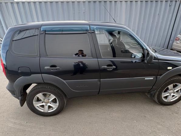 Chevrolet Niva I Рестайлинг с пробегом 2011 года, цена 321 000 рублей, 192395 км, внедорожник, Автокод Объявления