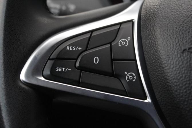 Renault Arkana I с пробегом 2019 года, цена 1 520 000 рублей, 136347 км, внедорожник, Автокод Объявления