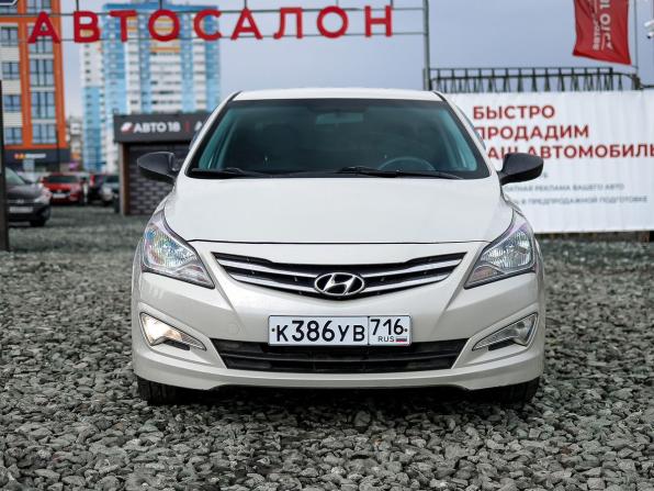 Hyundai Solaris I Рестайлинг с пробегом 2014 года, цена 1 129 000 рублей, 114900 км, седан, Автокод Объявления