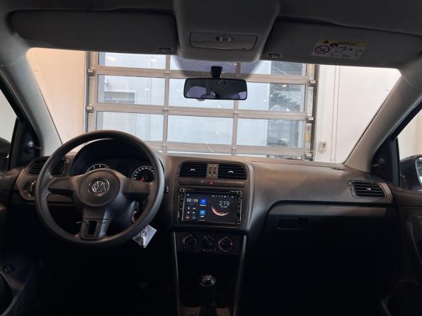 Volkswagen Polo V с пробегом 2014 года, цена 657 000 рублей, 222943 км, седан, Автокод Объявления