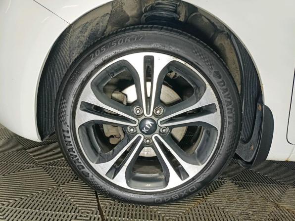 Kia Cerato III с пробегом 2014 года, цена 1 099 000 рублей, 172000 км, седан, Автокод Объявления