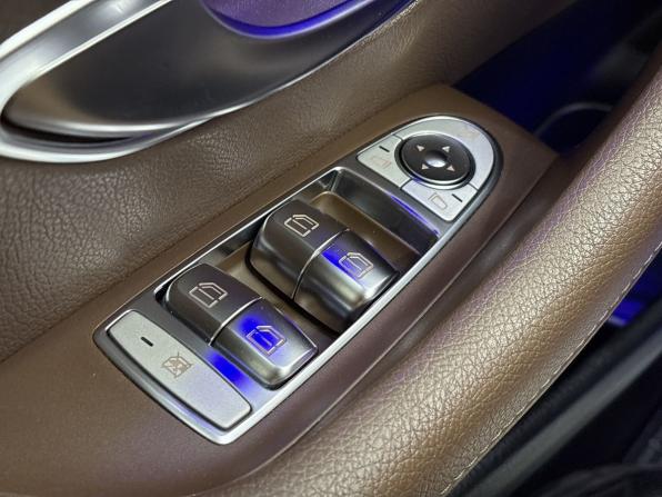 Mercedes-Benz E-Класс V (W213 S213 C238) с пробегом 2019 года, цена 3 395 000 рублей, 168576 км, седан, Автокод Объявления