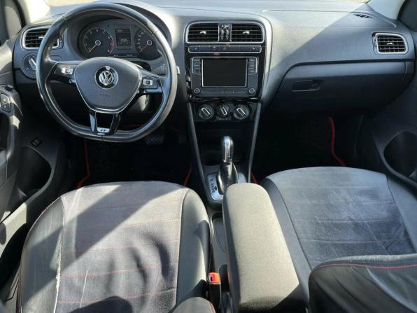 Volkswagen Polo V Рестайлинг с пробегом 2017 года, цена 1 250 000 рублей, 130484 км, седан, Автокод Объявления
