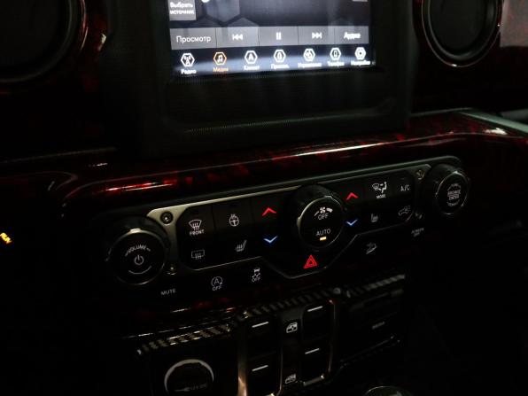 Jeep Wrangler IV (JL) с пробегом 2020 года, цена 4 499 000 рублей, 71500 км, внедорожник, Автокод Объявления