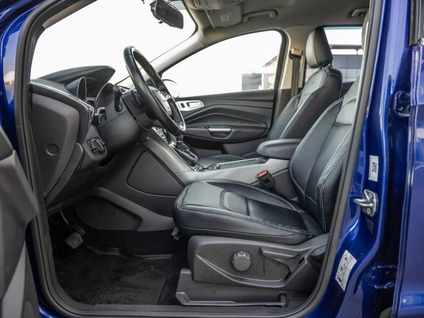 Ford Kuga II Рестайлинг с пробегом 2017 года, цена 1 648 000 рублей, 100066 км, внедорожник, Автокод Объявления