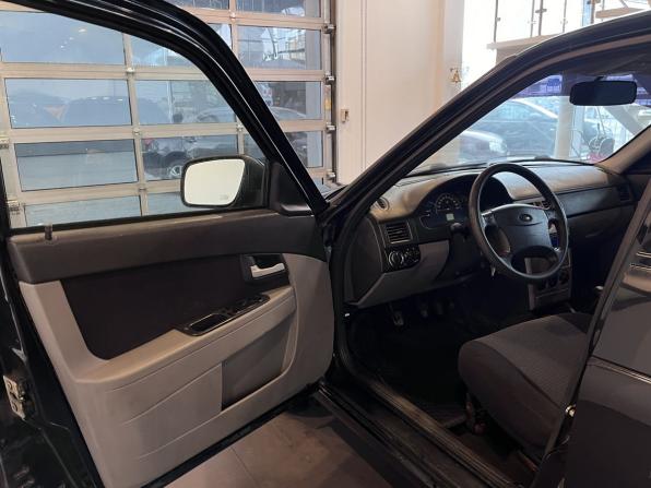 Lada (ВАЗ) Priora I с пробегом 2009 года, цена 248 000 рублей, 226886 км, хэтчбек, Автокод Объявления
