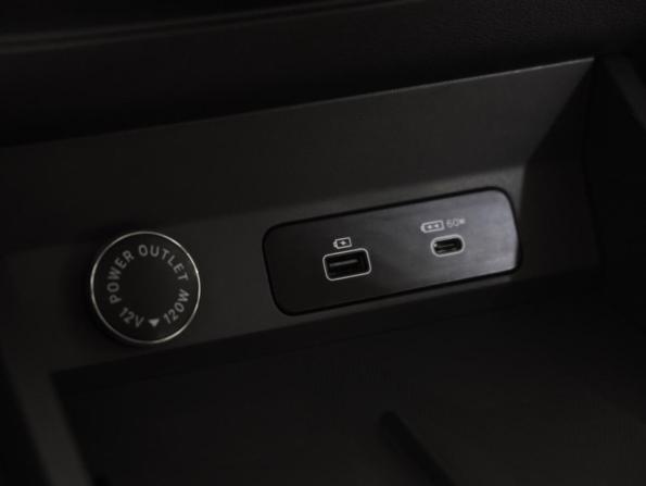 JETOUR DASHING I с пробегом 2023 года, цена 1 825 000 рублей, 49312 км, внедорожник, Автокод Объявления