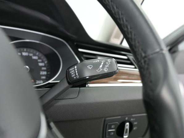 Volkswagen Passat B8 с пробегом 2015 года, цена 1 845 000 рублей, 78000 км, универсал, Автокод Объявления