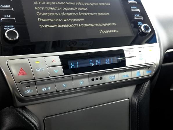 Toyota Land Cruiser Prado 150 Series Рестайлинг 3 с пробегом 2022 года, цена 7 950 000 рублей, 46151 км, внедорожник, Автокод Объявления