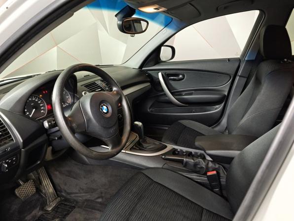 BMW 1 серии I (E81/E82/E87/E88) Рестайлинг с пробегом 2011 года, цена 619 000 рублей, 202710 км, хэтчбек, Автокод Объявления