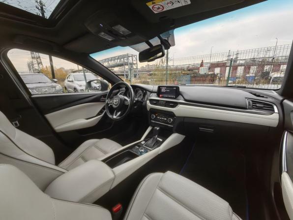 Mazda 6 III (GJ) Рестайлинг с пробегом 2018 года, цена 1 999 000 рублей, 167484 км, седан, Автокод Объявления