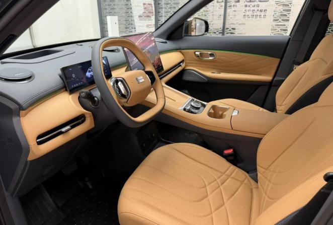 Новый Geely EX5 Гибрид 2026 года, цена 3 829 990 рублей, внедорожник, Автокод Объявления