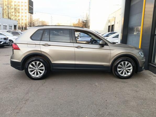 Volkswagen Tiguan II с пробегом 2017 года, цена 1 895 000 рублей, 133375 км, внедорожник, Автокод Объявления