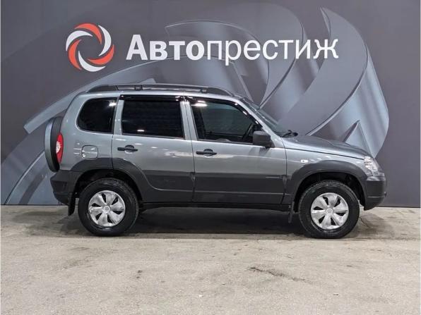 Chevrolet Niva I Рестайлинг с пробегом 2019 года, цена 775 000 рублей, 95700 км, внедорожник, Автокод Объявления