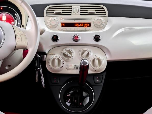 Fiat 500 II с пробегом 2010 года, цена 730 000 рублей, 114530 км, хэтчбек, Автокод Объявления