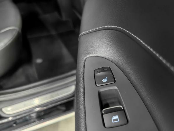 Hyundai Grandeur VI с пробегом 2018 года, цена 2 220 000 рублей, 170000 км, седан, Автокод Объявления