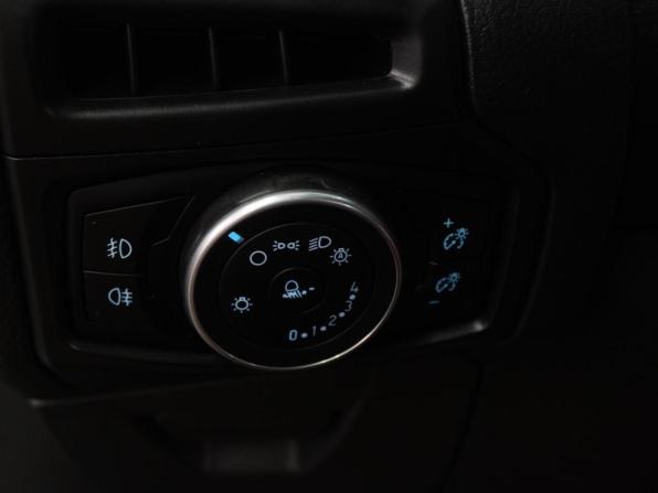Ford Focus III Рестайлинг с пробегом 2016 года, цена 999 000 рублей, 119494 км, универсал, Автокод Объявления