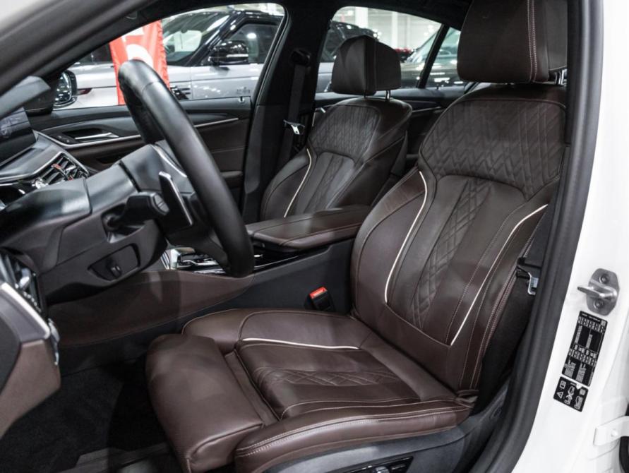 BMW 5 серии VII (G30/G31/G38) Рестайлинг Санкт-Петербург  - изображение 18